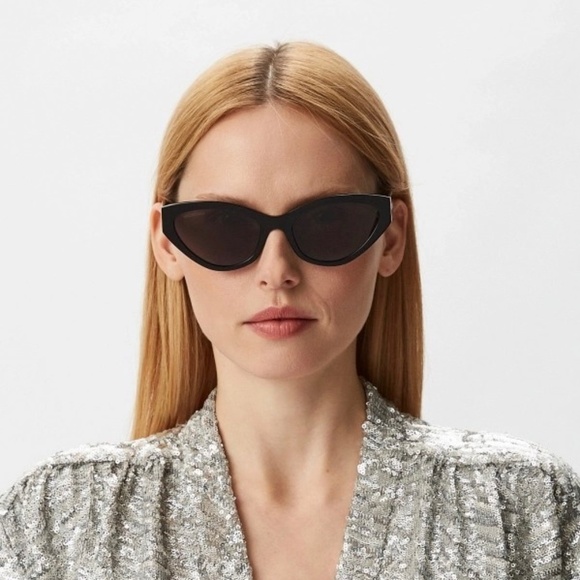 NEW BB0306S 001 BALENCIAGA BLACK CAT EYE WOMEN BALENCIAGA SUNGLASSES - Picture 2 of 11